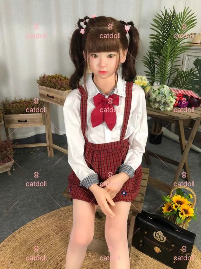 CATDOLL 135CM Nanako (TPE-Körper mit hartem Silikonkopf)